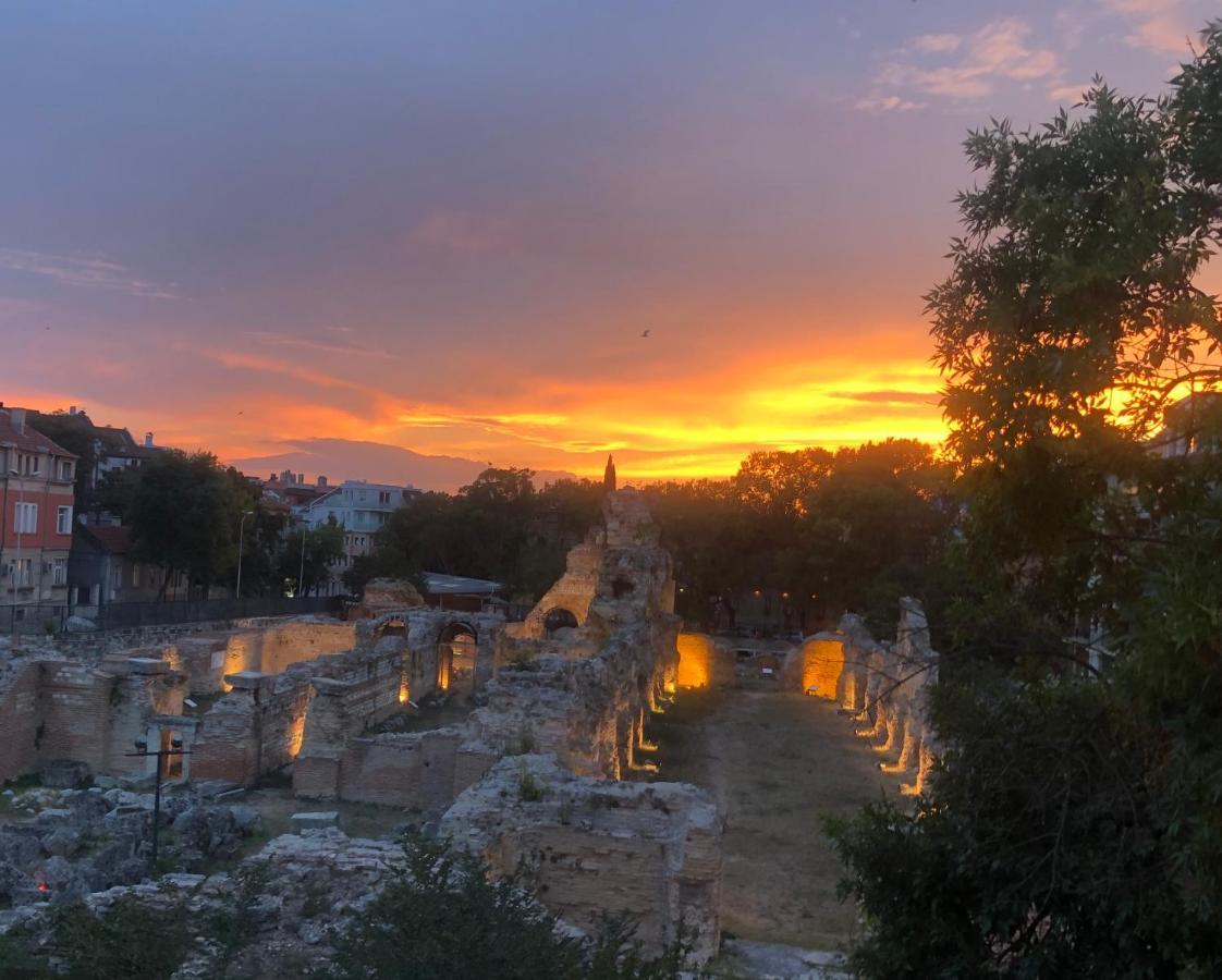 Roman Thermae 2Bdrm Sunny Apartment Varna Eksteriør billede