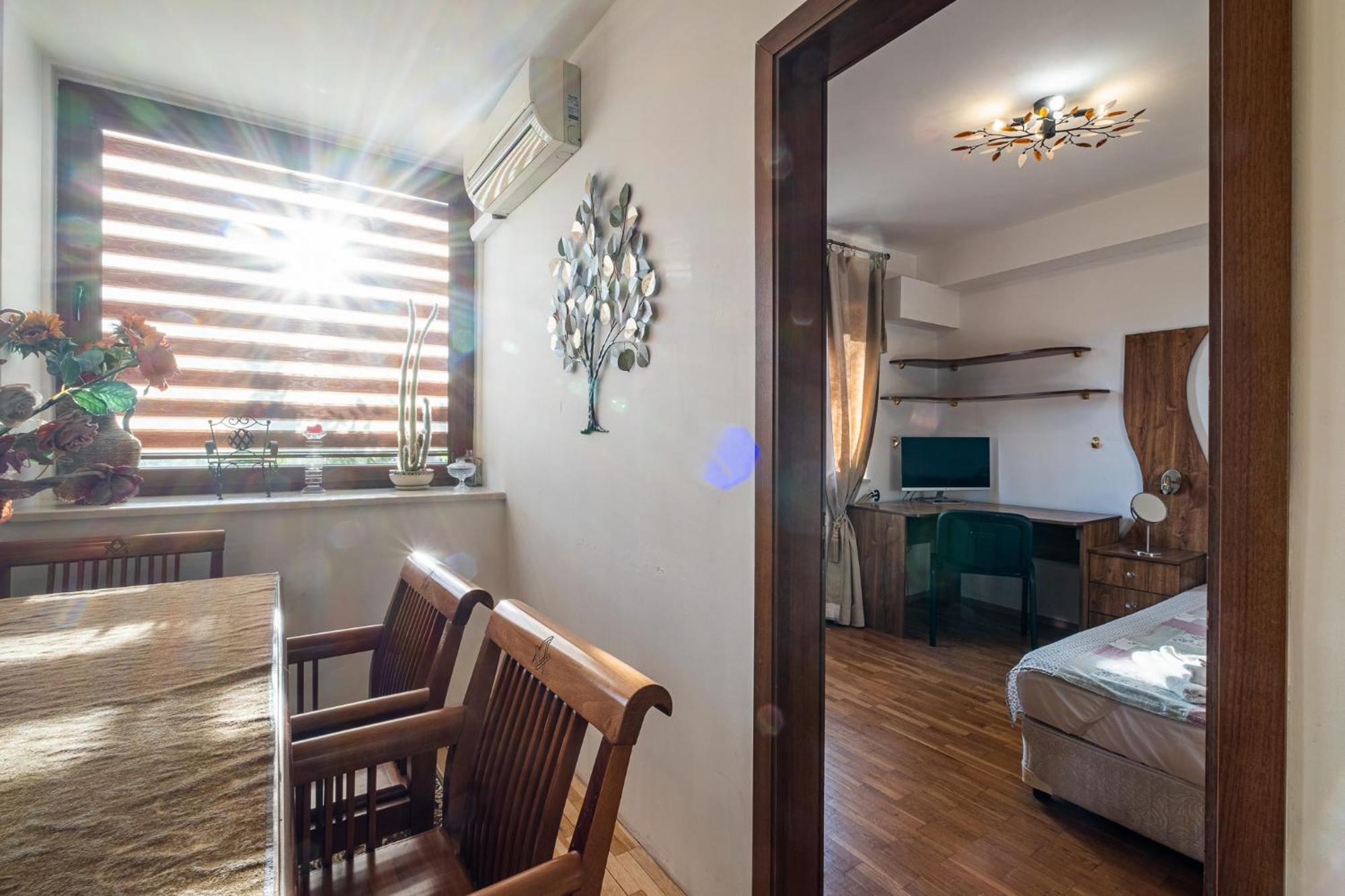 Roman Thermae 2Bdrm Sunny Apartment Varna Eksteriør billede