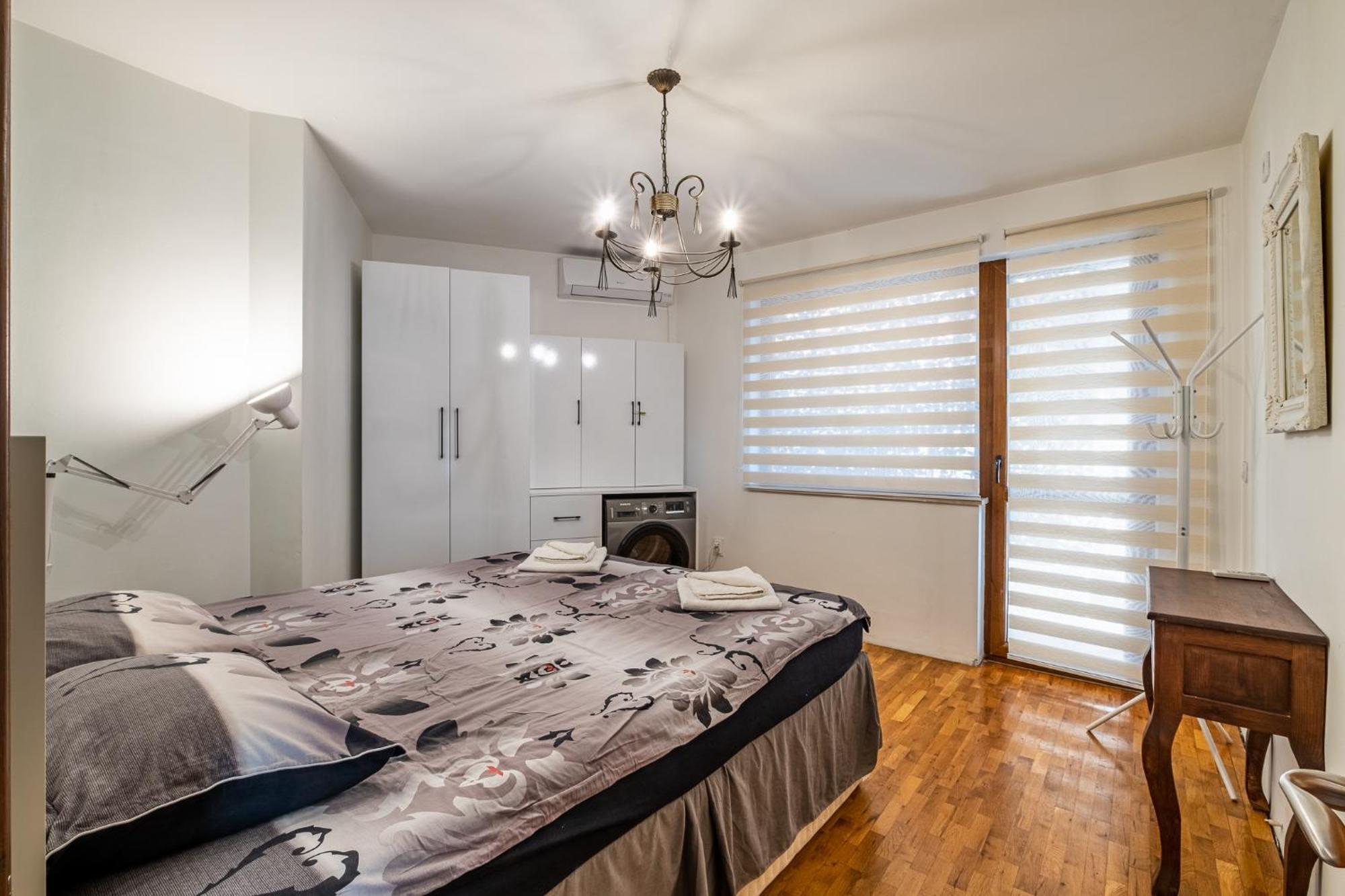 Roman Thermae 2Bdrm Sunny Apartment Varna Eksteriør billede